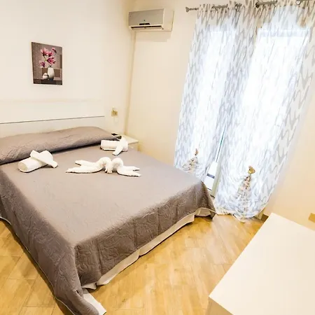 Meschita Little House Appartement *